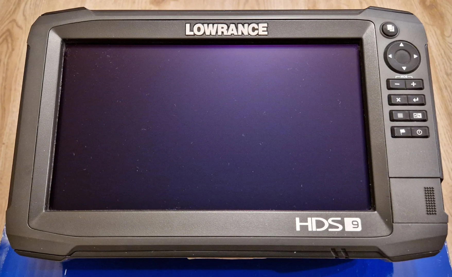 Сонар Lowrance HDS CARBON