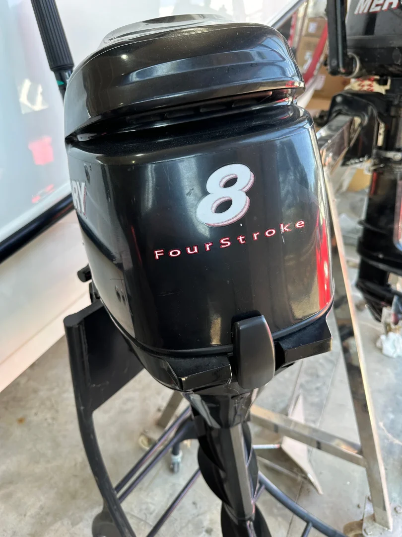 Извънбордов двигател Mercury Marine 8hp - снимка 3