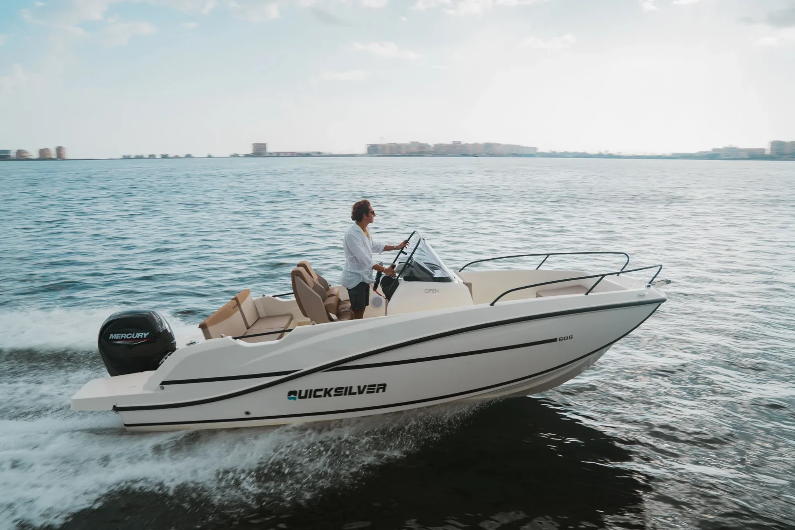 Лодка Quicksilver 605 Open - снимка 3