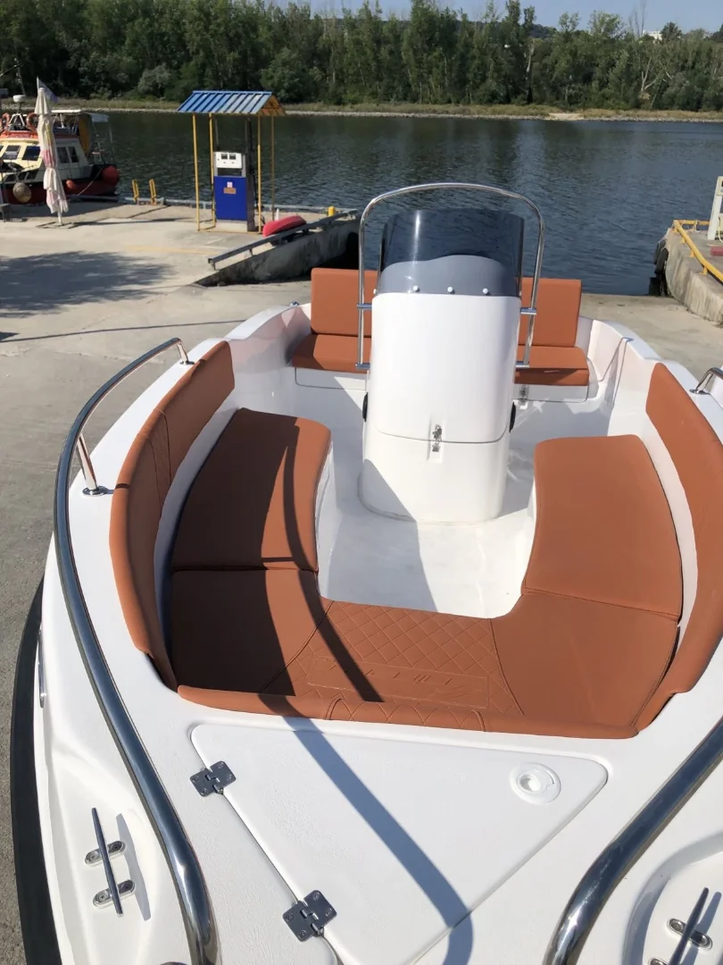 Лодка Nireus COMFORT 490 - снимка 2