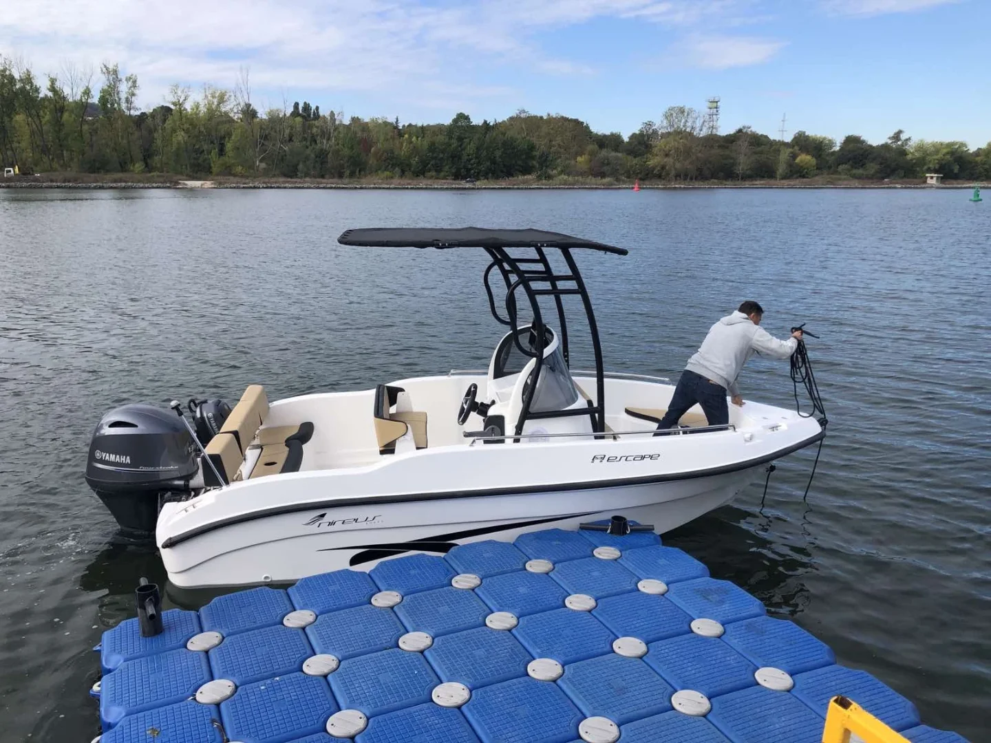 Лодка Nireus OMEGA 53 ESCAPE