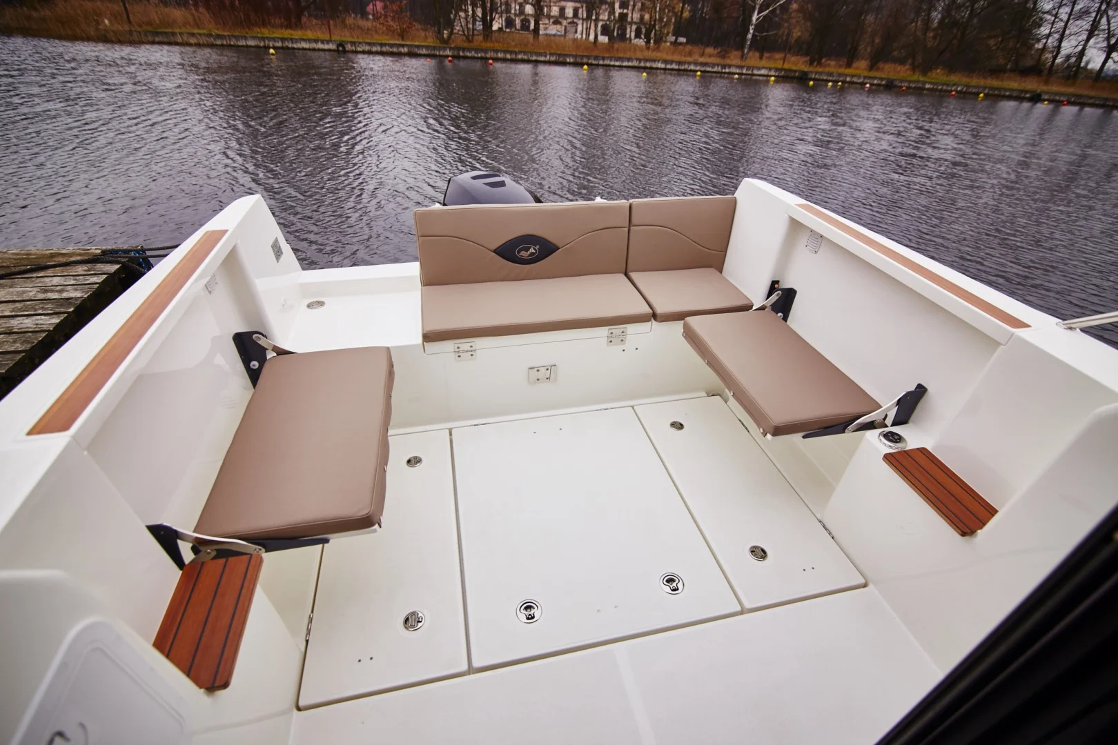 Лодка Pegazus 560 TOP FISHER - снимка 4