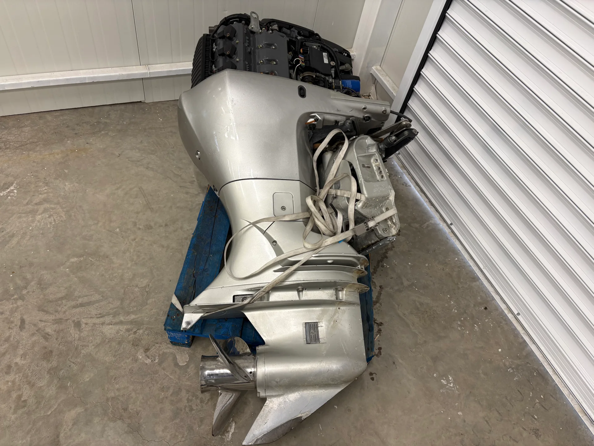 ИЗВЪНБОРДОВ ДВИГАТЕЛ HONDA MARINE BF225A6 / SOHC VTEC™, PGM-FI 225HP – снимка 1