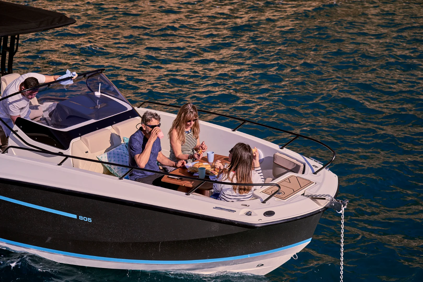 Лодка Quicksilver 805 Open - снимка 3