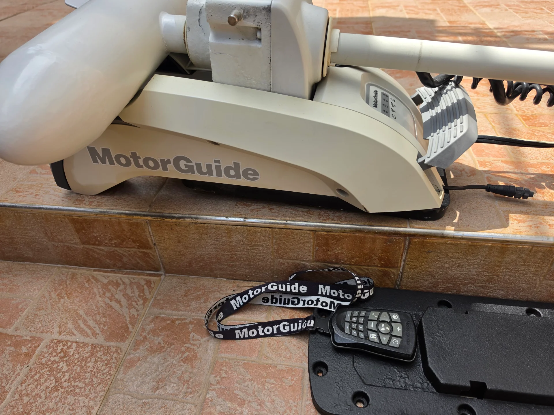 Тролинг мотор Motorguide Xi5 - снимка 2