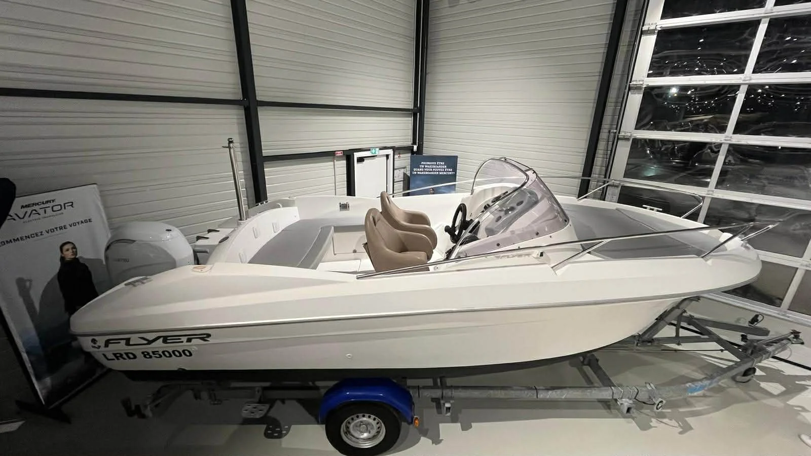 ЛОДКА BENETEAU FLYER 650 – снимка 1
