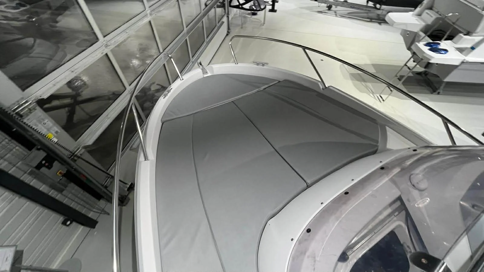 ЛОДКА BENETEAU FLYER 650 – снимка 3