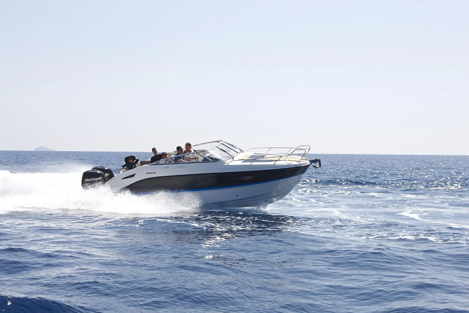 Лодка Quicksilver 805 Cruiser