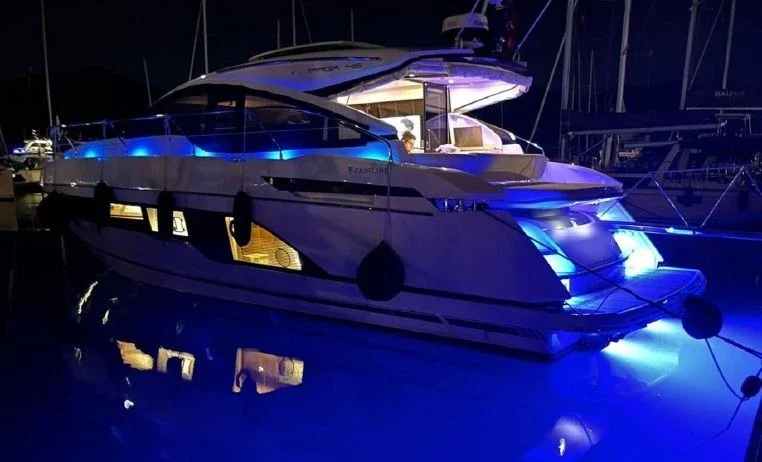 Яхта Fairline 45GT - снимка 4
