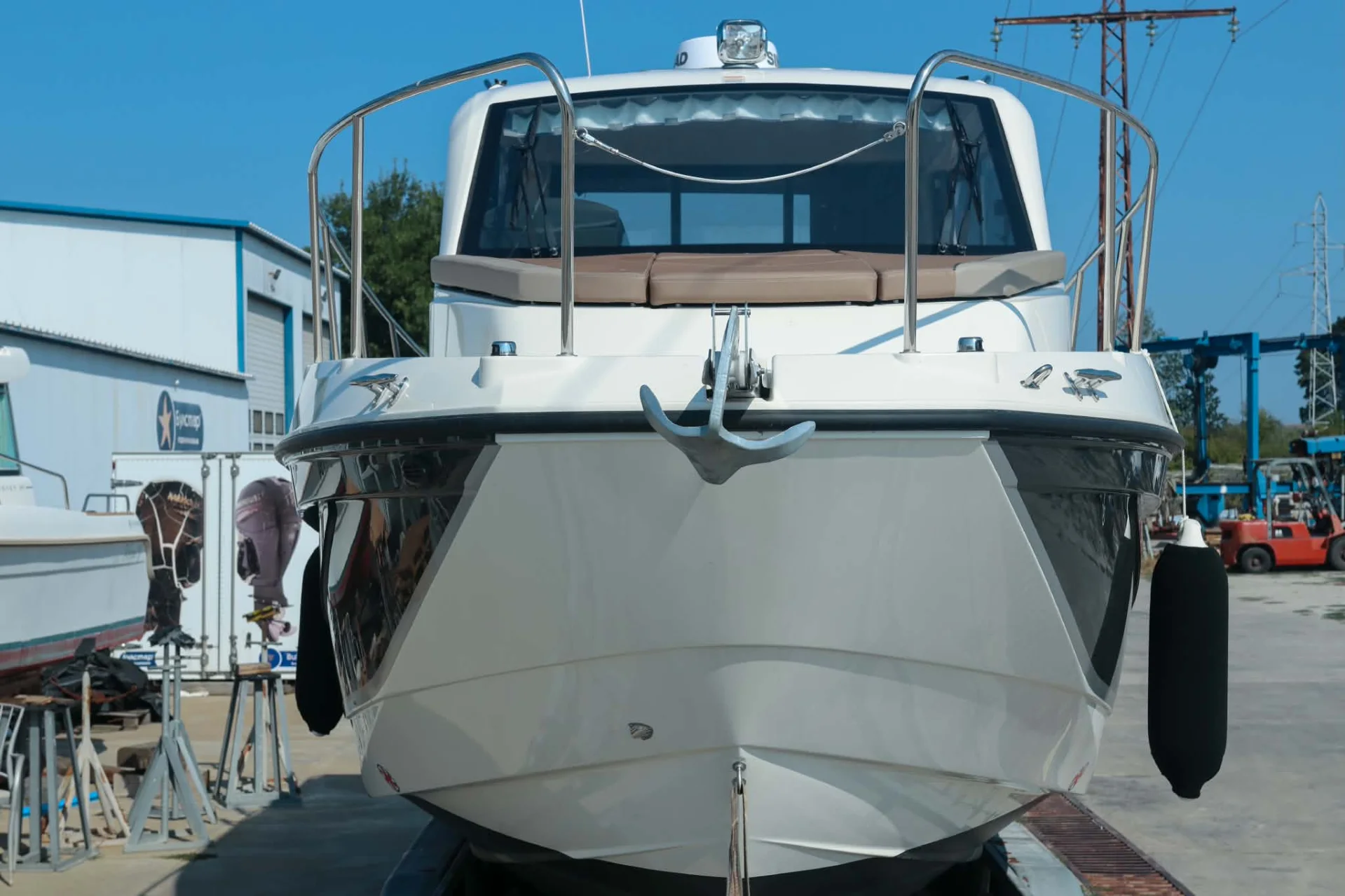 ЛОДКА QUICKSILVER 905 WEEKEND – снимка 2