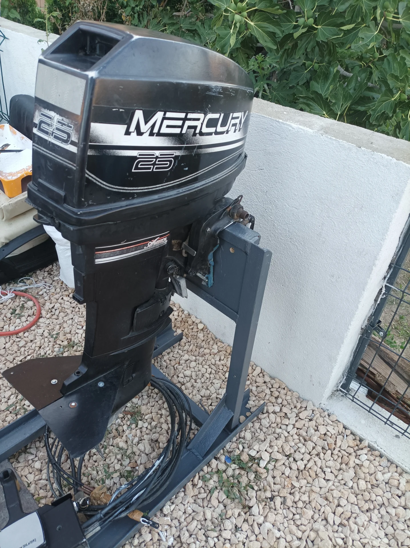 Извънбордов двигател Mercury Marine Америка 25hp - снимка 3