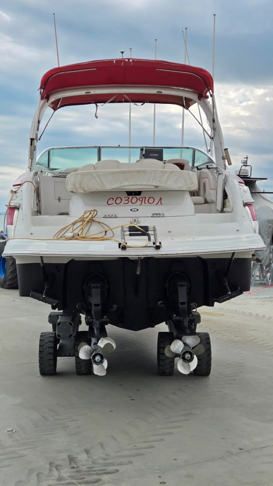 ЯХТА CROWNLINE 315 SCR – снимка 7