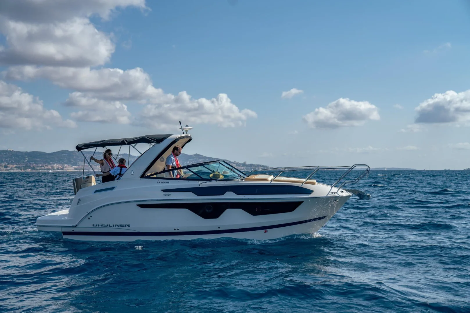 Яхта Bayliner Ciera 8 - снимка 2