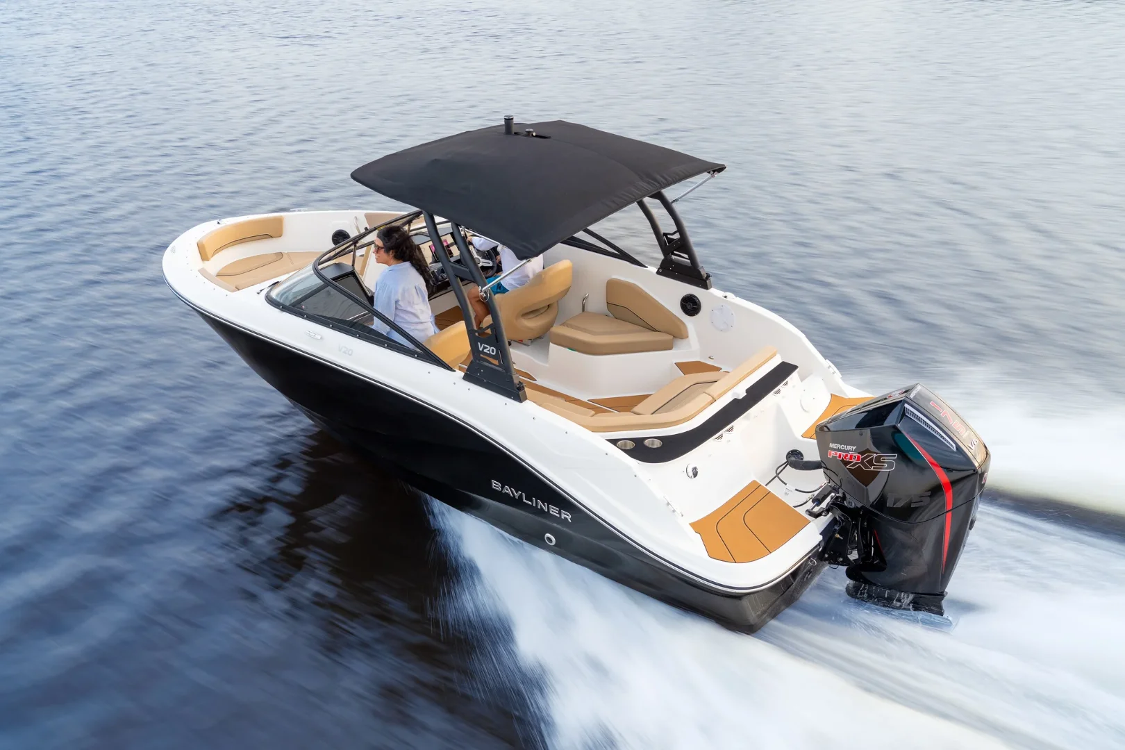 Лодка Bayliner V20 Bowrider - снимка 3